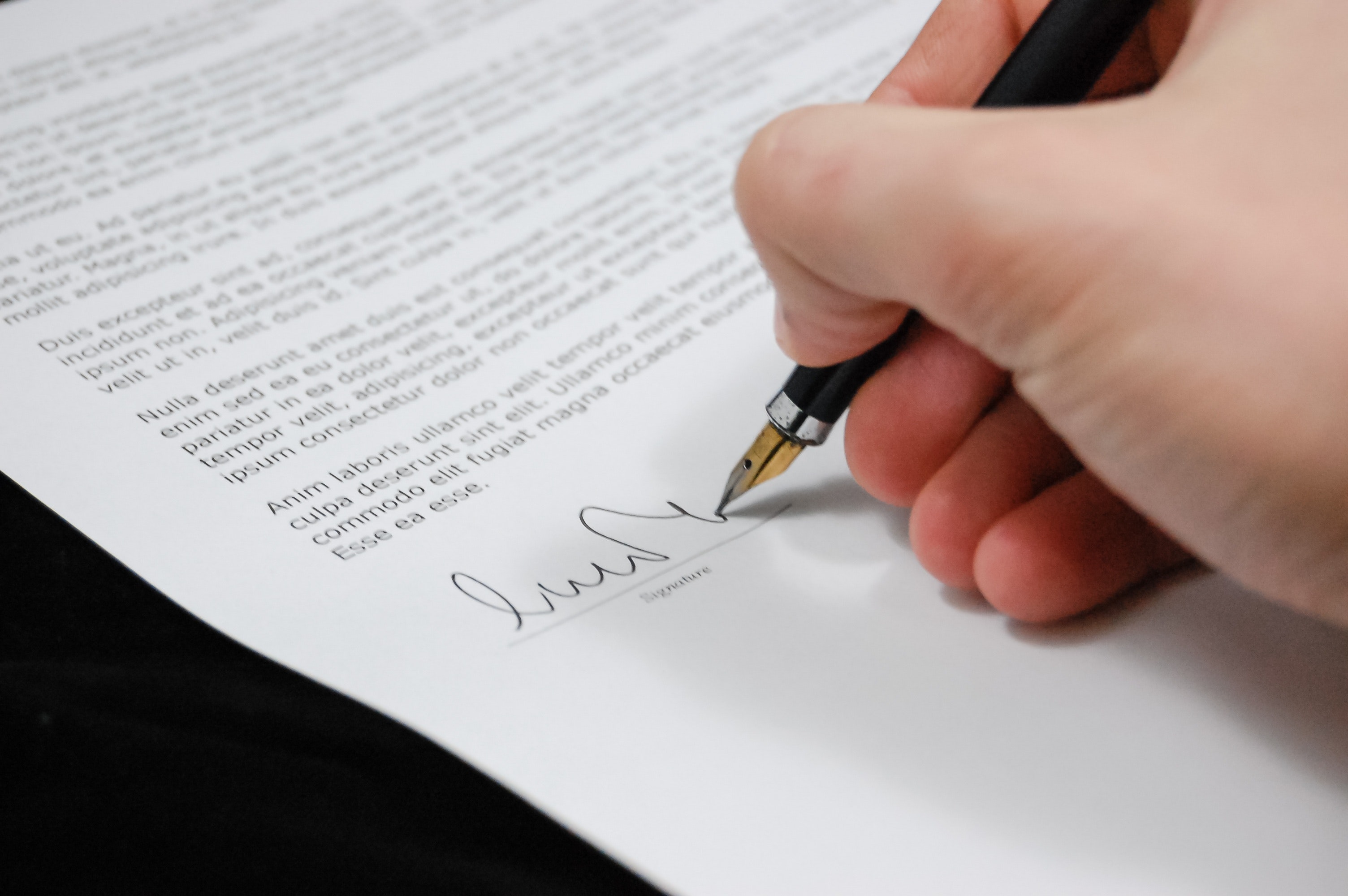 Do You Know What You’re Signing? Here’s How to Understand Your Commercial Real Estate Lease Agreement